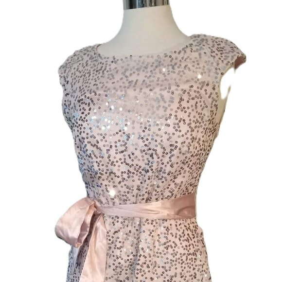 Sequence Pink Holiday Dress - Picture 1 of 2